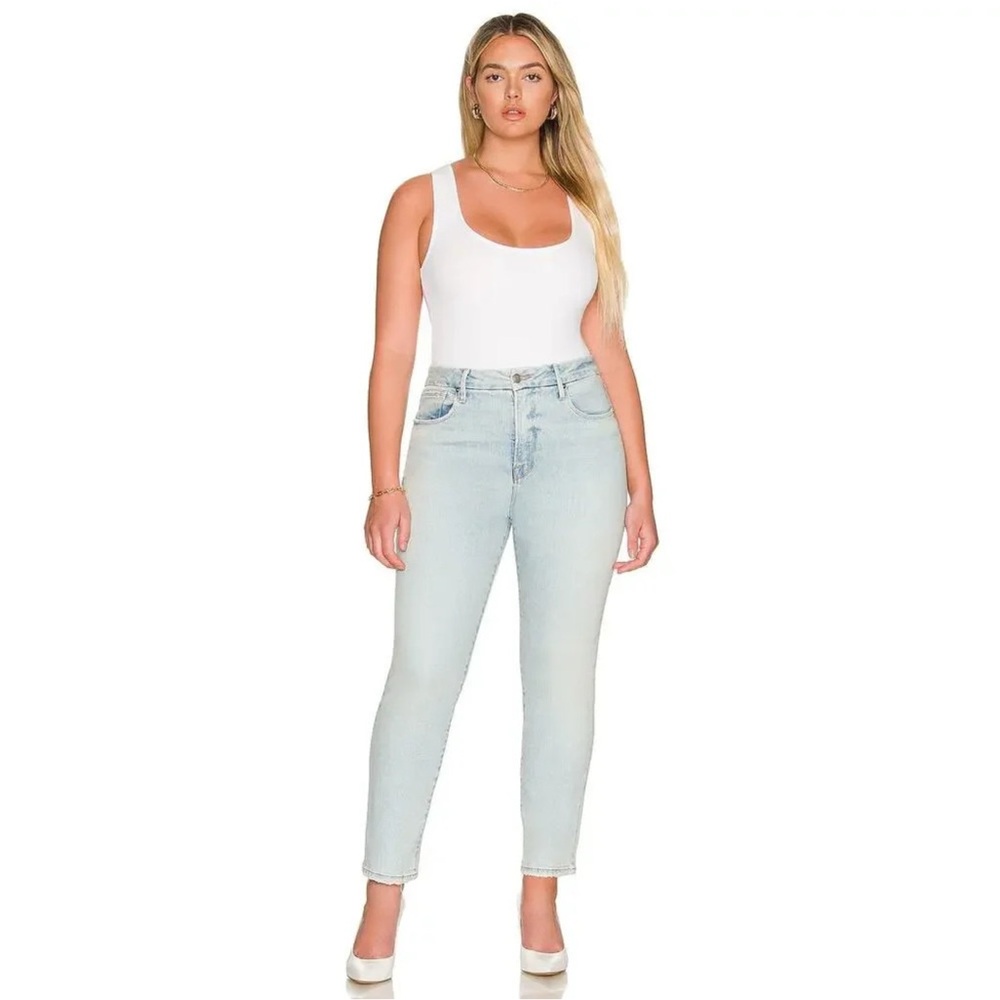 Good American Good Classic Fray Hem Ankle Jeans Womens 14 / 32